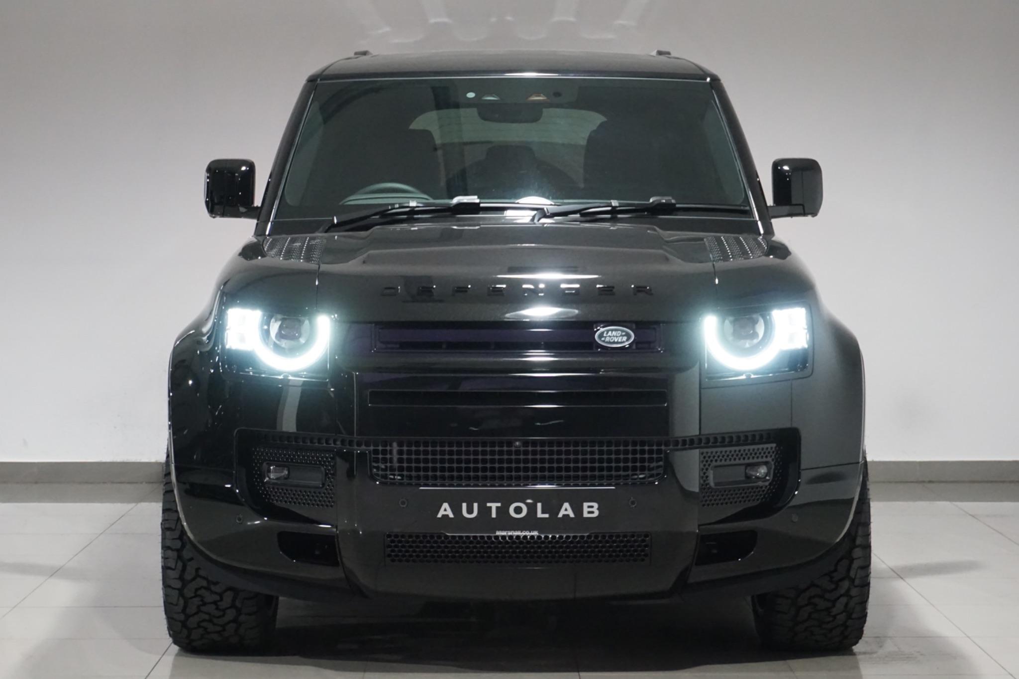 Land Rover Defender 110 3.0 D250 MHEV X-Dynamic HSE Auto 4WD Euro 6 (s/s) 5dr